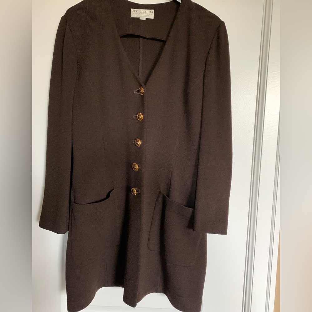 LN ST JOHN COMPACT BOUCLE TOPPER. ACTUAL COLOR IS DARK CHOCOLATE. - Picture 7 of 12